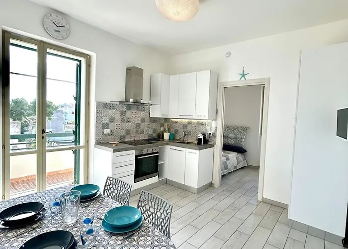 Attico Blue Sky 펜션 갈리폴리